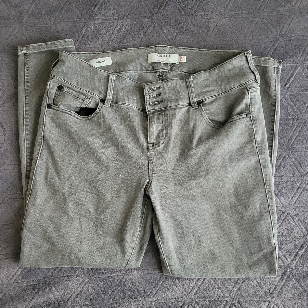 Torrid gray jeggings